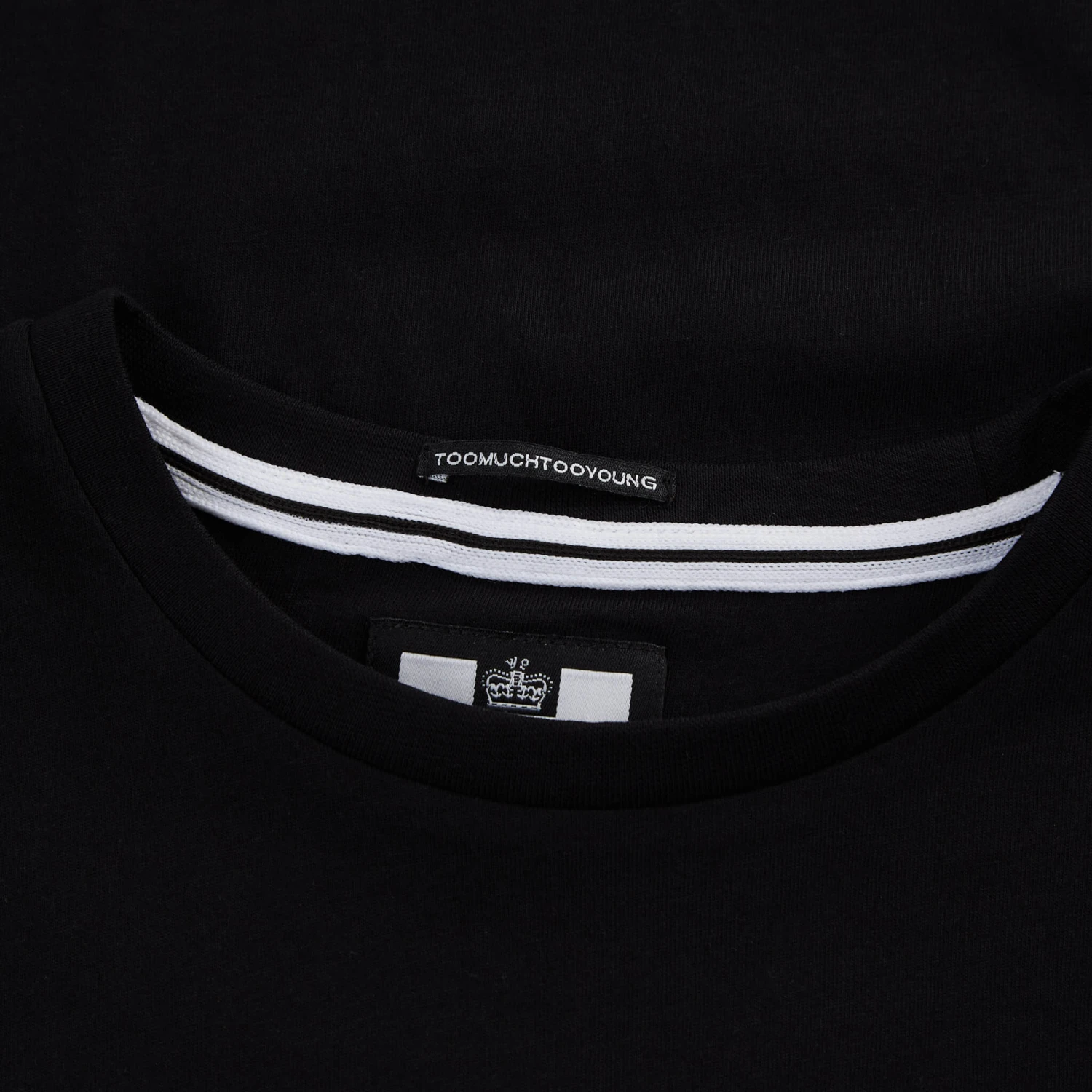 Weekend Offender 4 Blocks Graphic T-Shirt Black 8 Weekend Offender 4 Blocks Graphic T-Shirt Black - Image 8