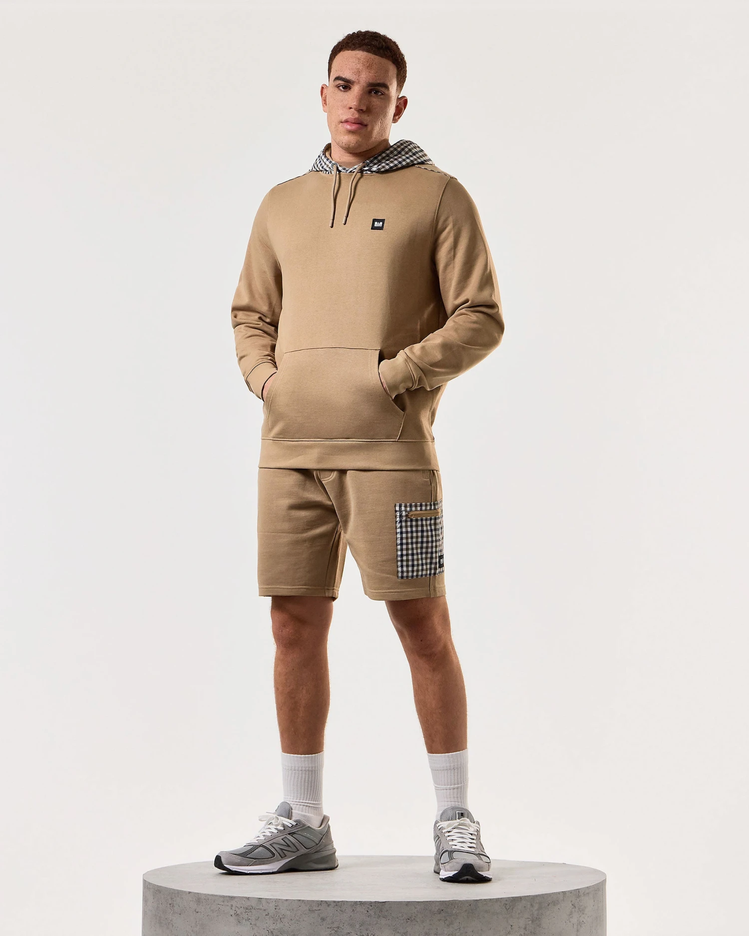 Weekend Offender Mernieres Hoodie Cognac Brown 2 Weekend Offender Mernieres Hoodie Cognac Brown - Image 2