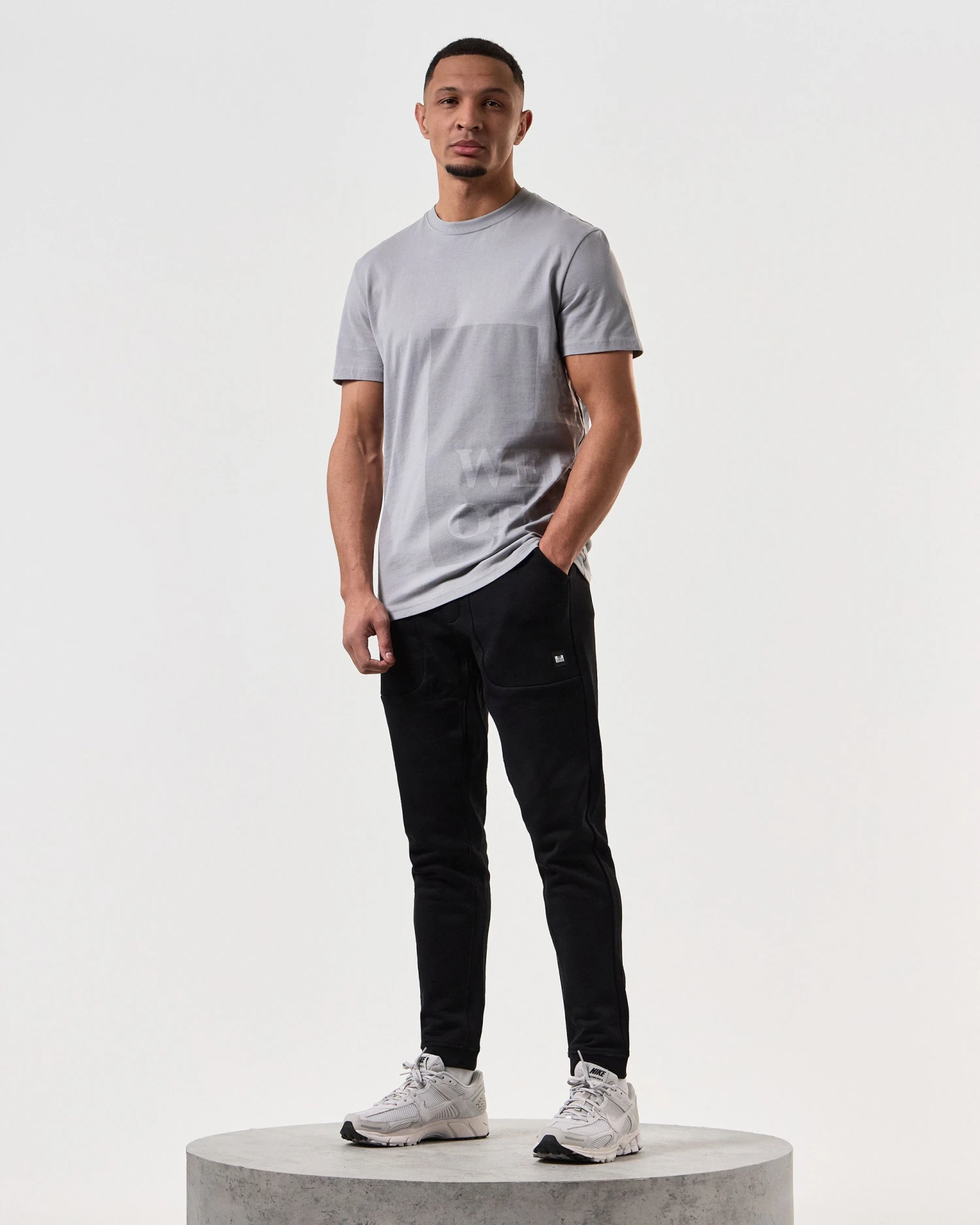 Weekend Offender Rebolledo Jogger Pants Black 2 Weekend Offender Rebolledo Jogger Pants Black - Image 2
