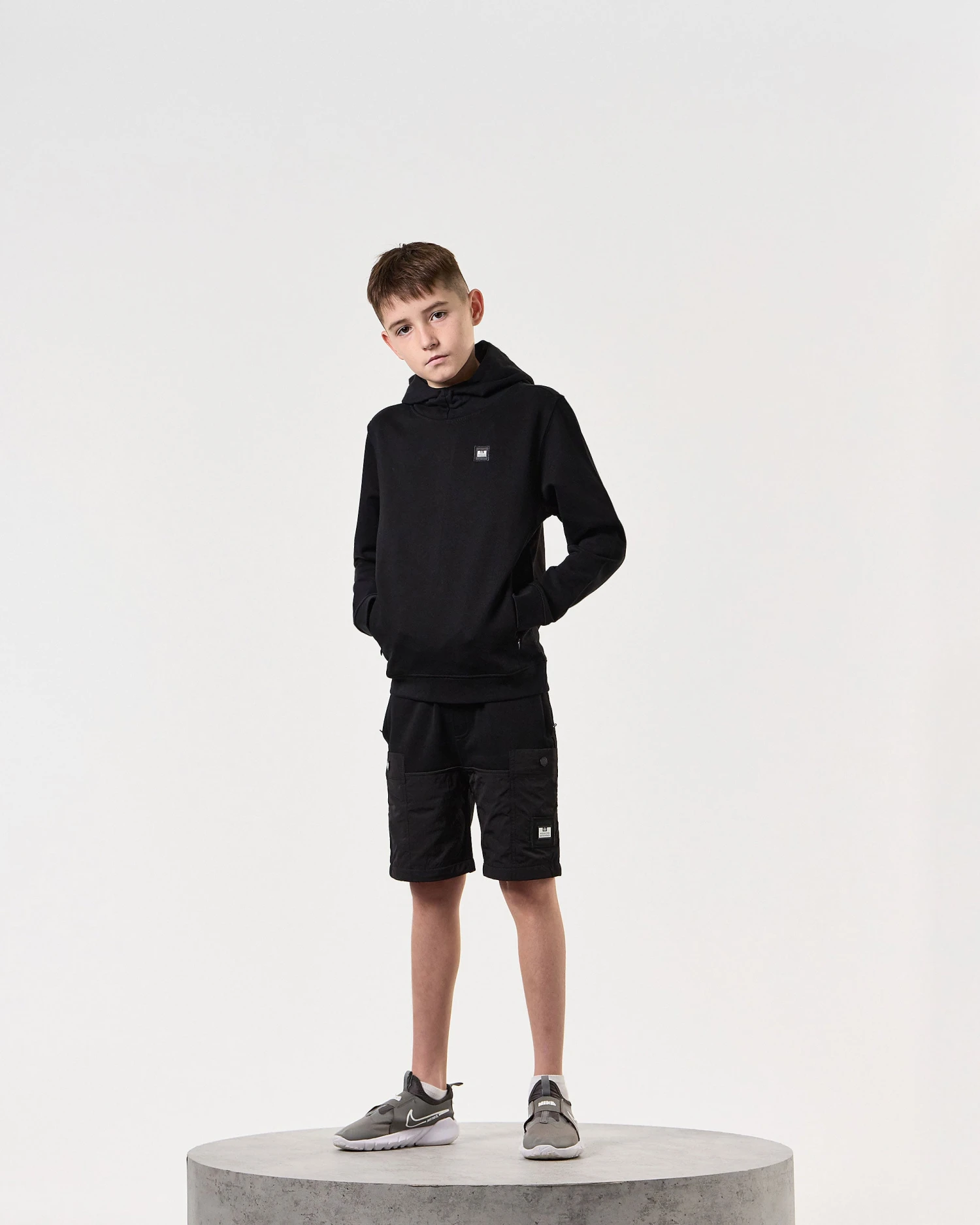 Weekend Offender Kids Ribbe Hoodie Black 2 Weekend Offender Kids Ribbe Hoodie Black - Image 2