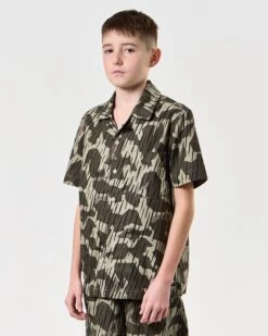 Weekend Offender Kids Monuriki Camo Shirt Castle Green Rain Camo -Warm Knit Wear Sales KIDSSHSS2404 MONURIKI CAMO CASTLE GREEN7686