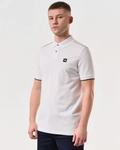 Weekend Offender Sakai Polo Shirt White 9 Weekend Offender Sakai Polo Shirt White -Warm Knit Wear Sales POSS2406 SAKAI WHITE 6141 MODEL