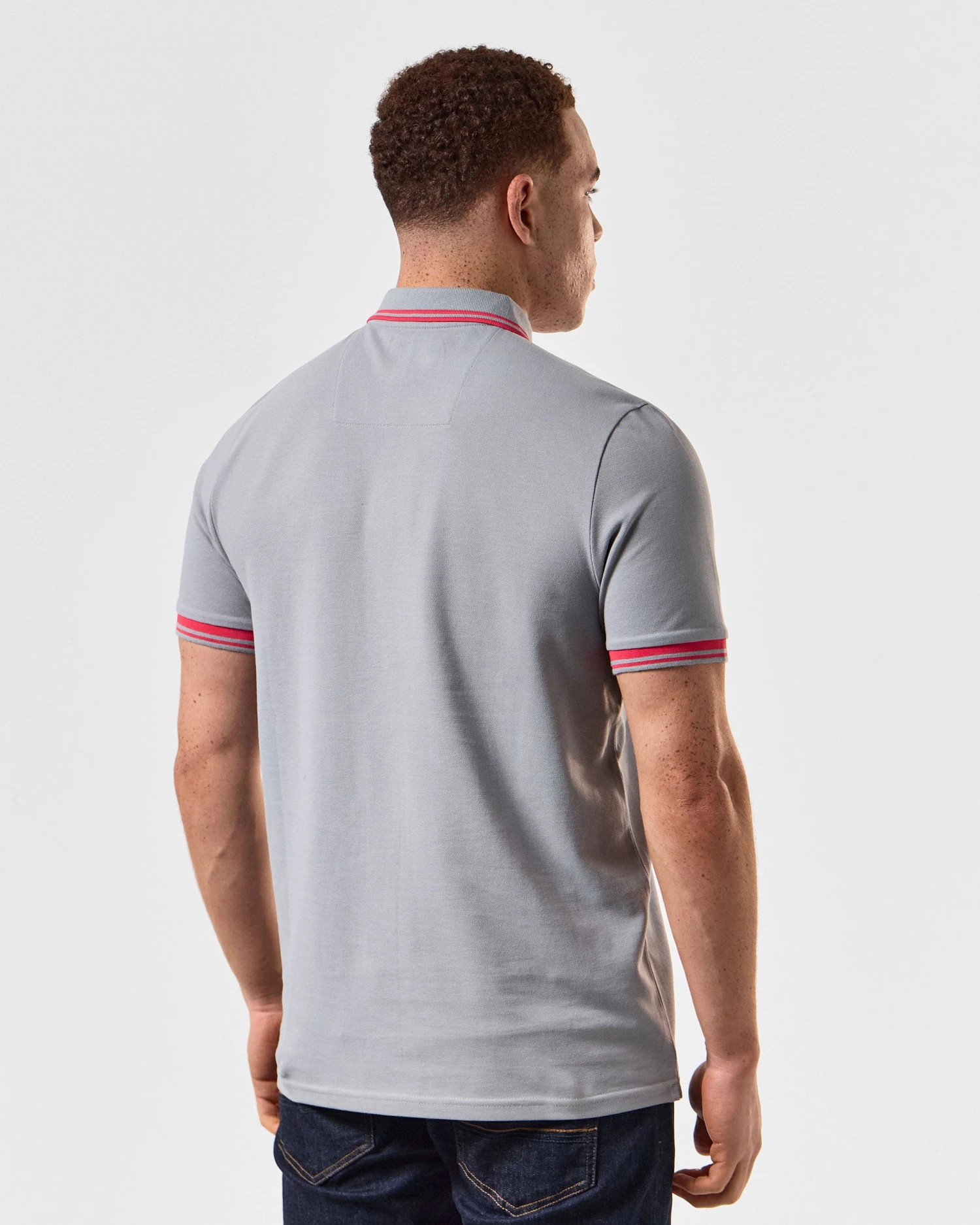 Weekend Offender Levanto Polo Shirt Smokey Grey/Anthurium Pink 4 Weekend Offender Levanto Polo Shirt Smokey Grey/Anthurium Pink - Image 4