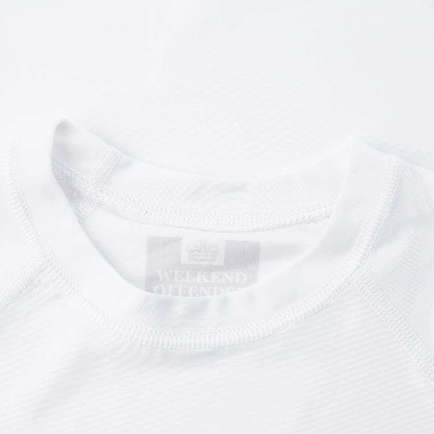 Weekend Offender Rashguard And Shorts Set White 4 Weekend Offender Rashguard And Shorts Set White - Image 4