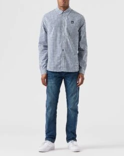 Weekend Offender Lisbon Shirt Blue House Check -Warm Knit Wear Sales SHAW2303 LISBON BLUE CHECK 0136 MODEL