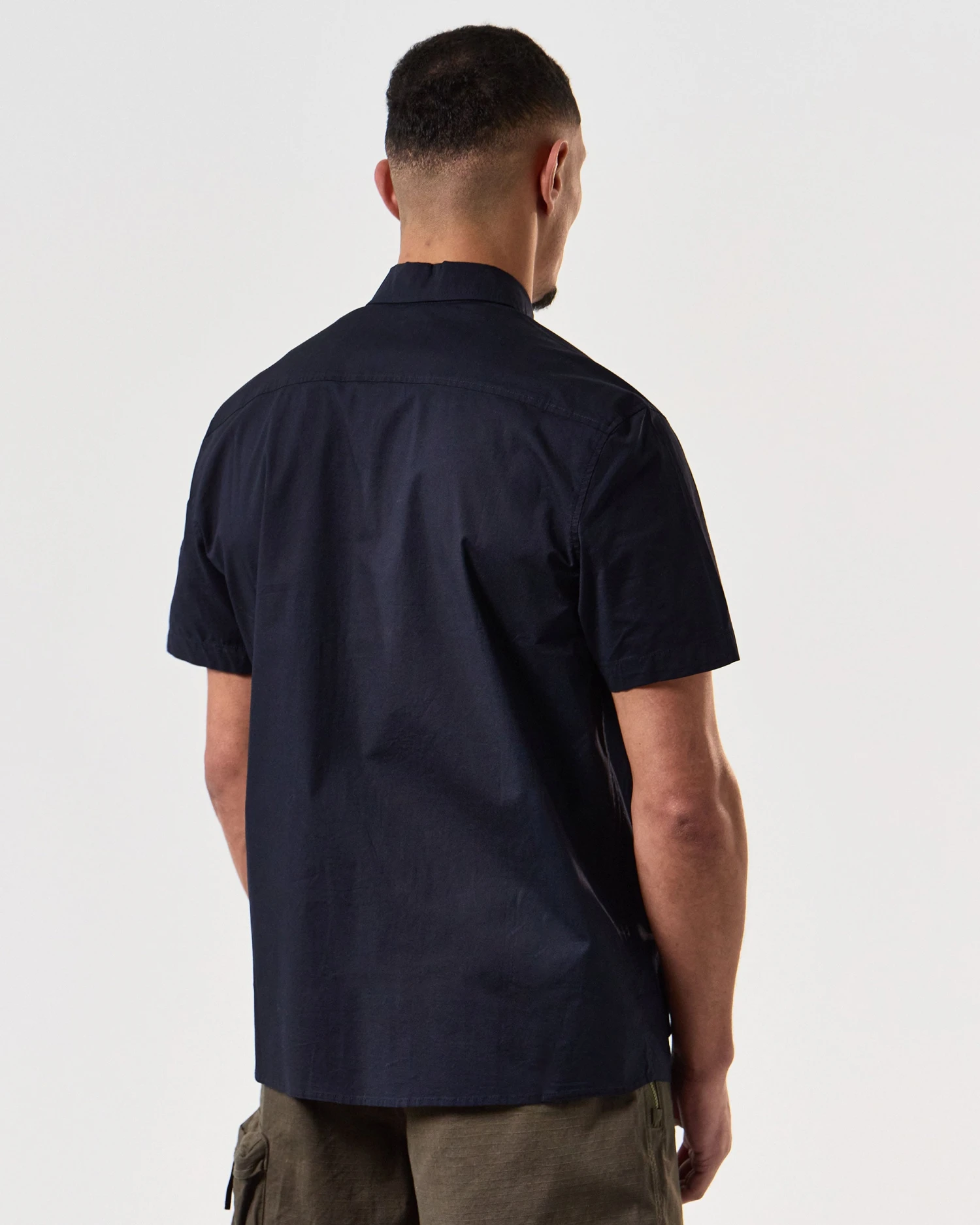 Weekend Offender Barboza Pocket Shirt Navy 4 Weekend Offender Barboza Pocket Shirt Navy - Image 4