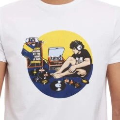 Weekend Offender Hand Of God Graphic T-Shirt White 5 Weekend Offender Hand Of God Graphic T-Shirt White -Warm Knit Wear Sales SS22 PTSS22 04 HAND OF GOD WHITE DETAIL 1