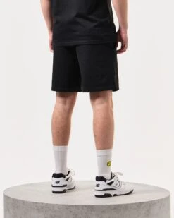 Weekend Offender Mytros Shorts Black/Alabaster -Warm Knit Wear Sales STSS2402 MYTROS BLACK 5972 MODEL