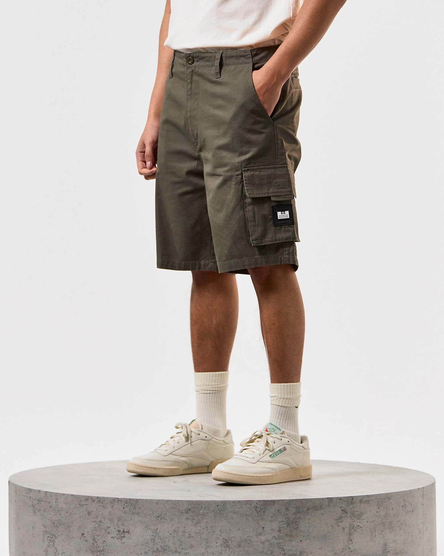 Weekend Offender Mascia Cargo Shorts Castle Green 3 Weekend Offender Mascia Cargo Shorts Castle Green - Image 3
