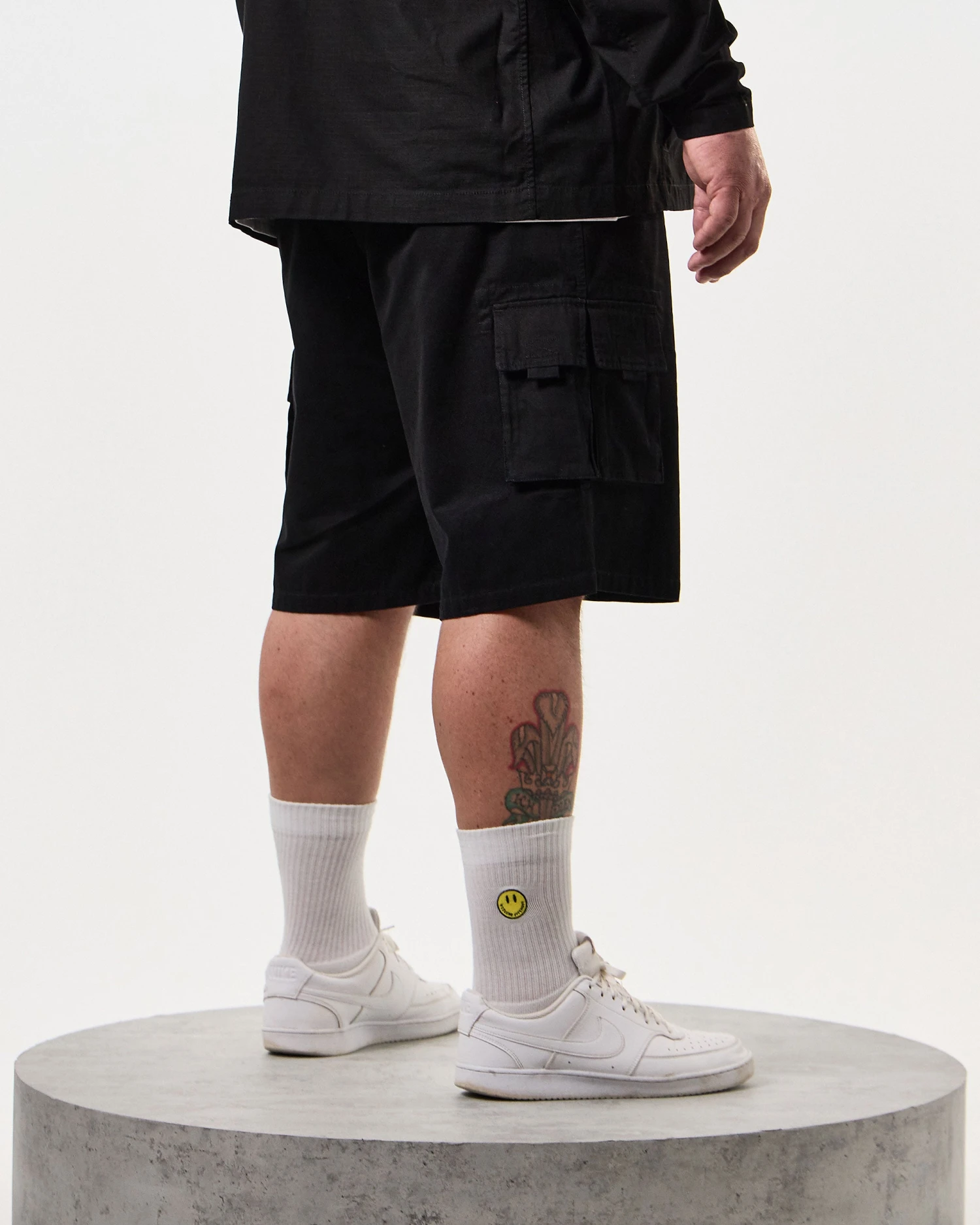 Weekend Offender Mascia Cargo Shorts Black - Plus Size 4 Weekend Offender Mascia Cargo Shorts Black - Plus Size - Image 4