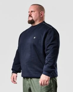 Weekend Offender Vega Sweatshirt Navy/House Check - Plus Size -Warm Knit Wear Sales SWAW2302 VEGA NAVY 1105 MODEL