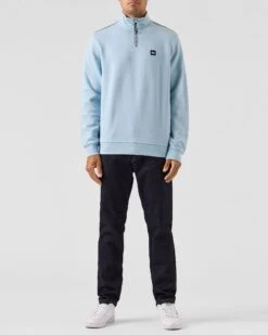 Weekend Offender Matisa Quarter Zip Sweatshirt Winter Sky/Blue House Check 9 Weekend Offender Matisa Quarter Zip Sweatshirt Winter Sky/Blue House Check -Warm Knit Wear Sales SWAW2313 MATISA WINTER SKY BLUE CHECK 0141 MODEL