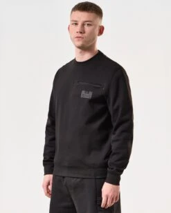 Weekend Offender Paraiso Sweatshirt Black -Warm Knit Wear Sales SWSS2409 PARAISO BLACK 5928 MODEL