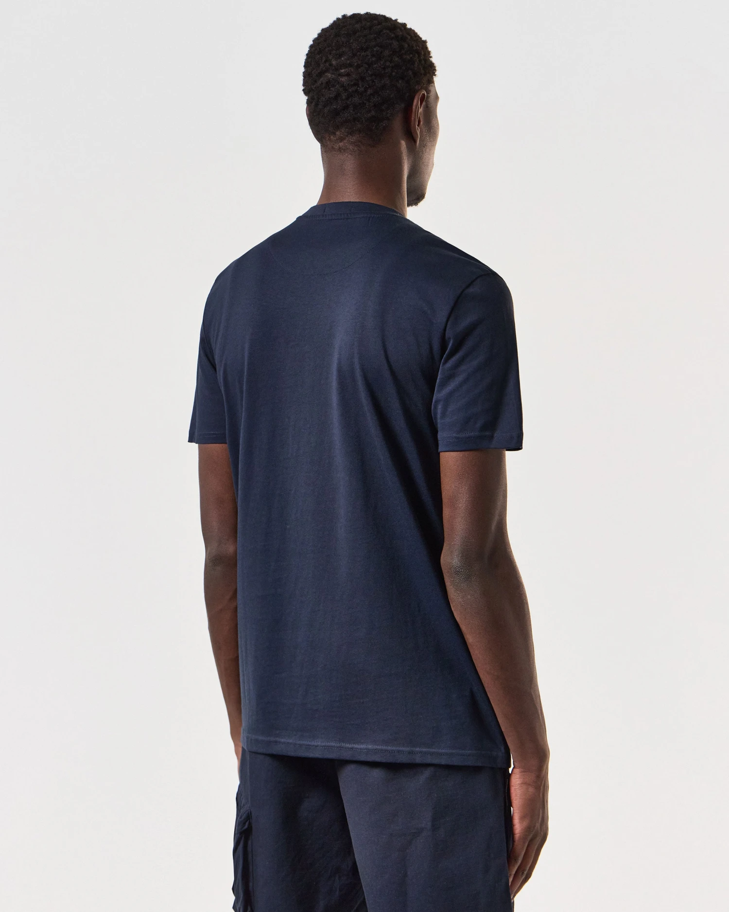 Weekend Offender Stiniva T-Shirt Navy 4 Weekend Offender Stiniva T-Shirt Navy - Image 4