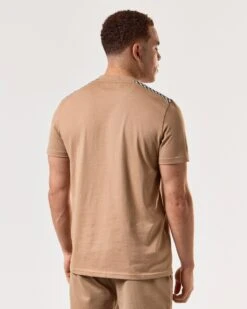 Weekend Offender Diaz T-Shirt Cognac Brown -Warm Knit Wear Sales TSSS2420 DIAZ COGNAC 4971 MODEL